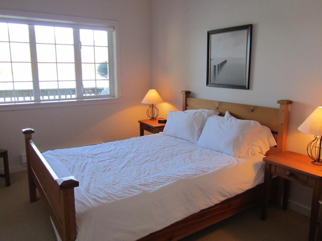 Apartamento 203 At Water'S Edge Ucluelet Habitación foto